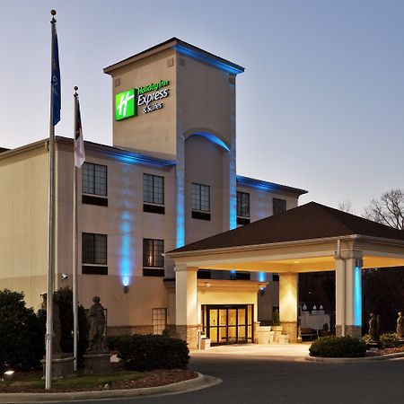 Holiday Inn Express Hotel & Suites Albemarle Exterior photo