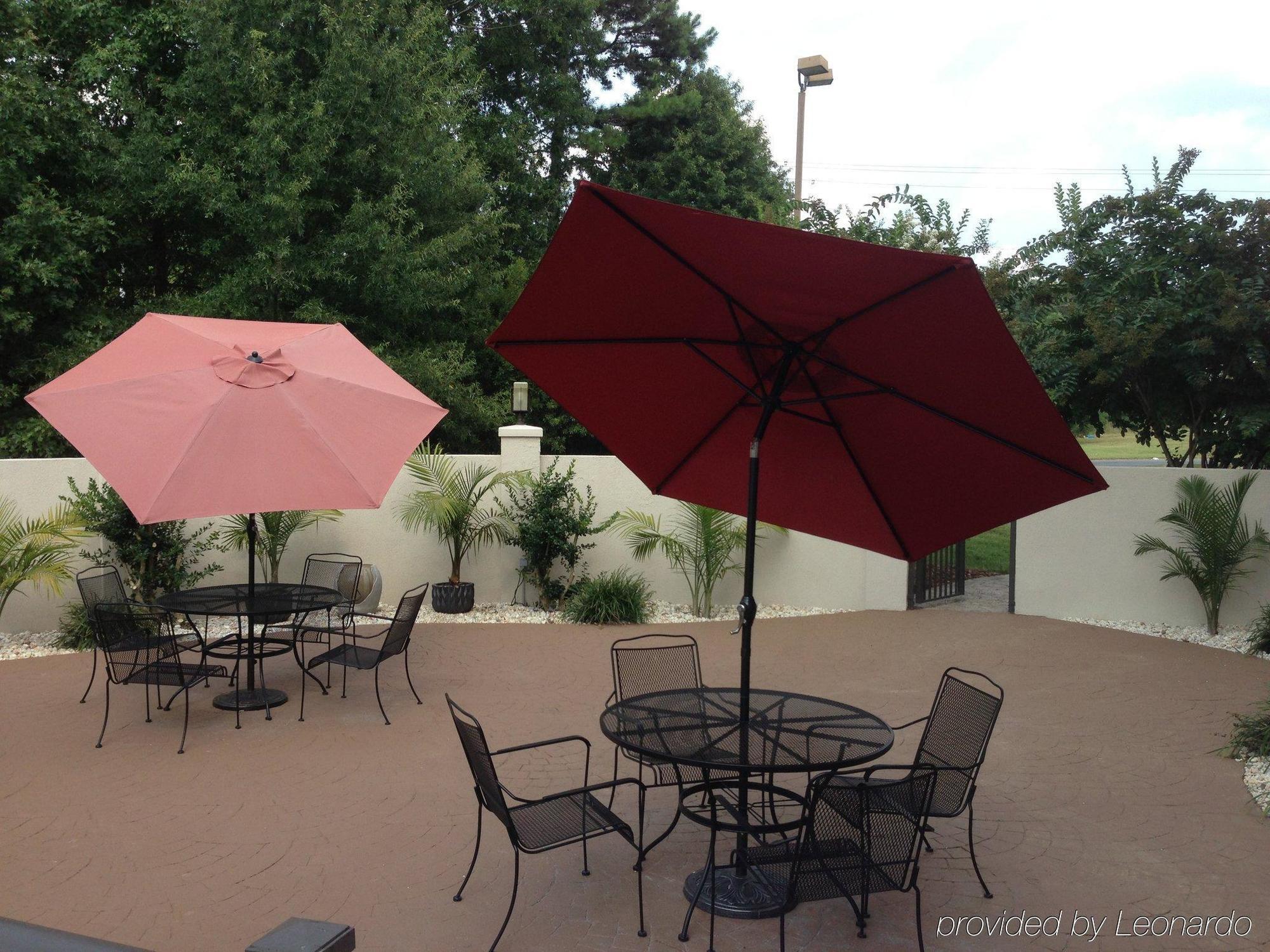 Holiday Inn Express Hotel & Suites Albemarle Exterior photo